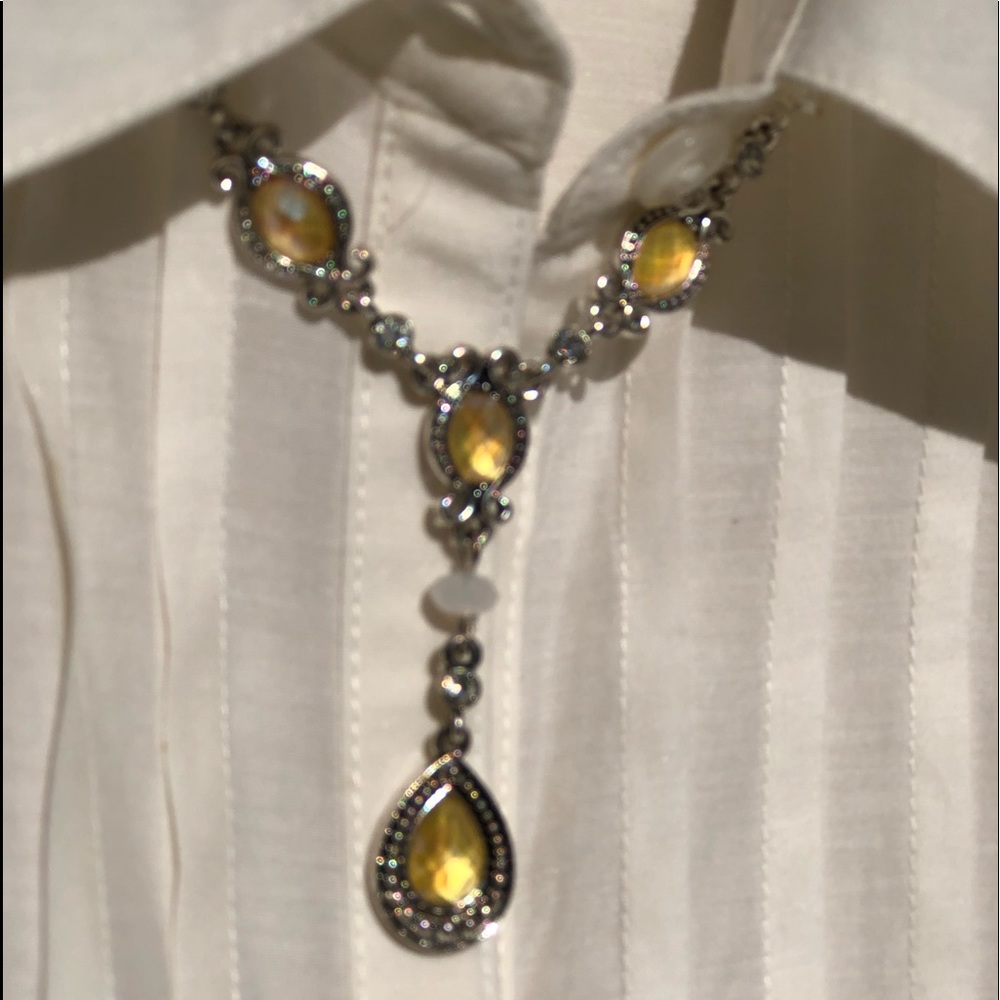 Avon SH signature statement necklace